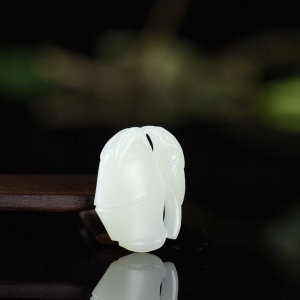 籽料和田白玉竹报平安吊坠