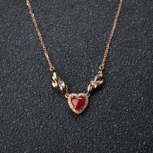 18K阿卡牛血红珊瑚心形项链