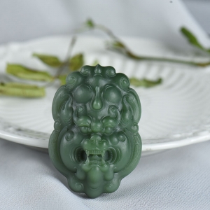 山料和田碧玉守护一世吊坠