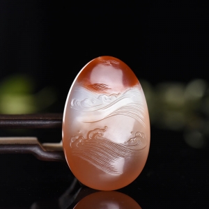 冰飘南红旭日高升吊坠