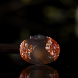 冰飘南红花开富贵平安锁吊坠