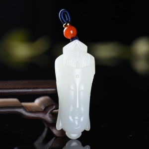 籽料和田白玉观音吊坠