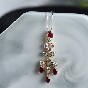18K鸽血红红宝石吊坠
