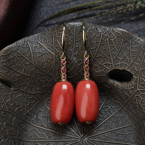 18K沙丁珊瑚桶珠耳坠