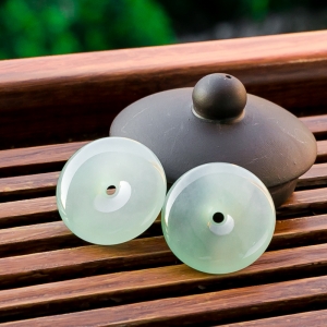 冰种浅绿翡翠平安扣吊坠(一对）