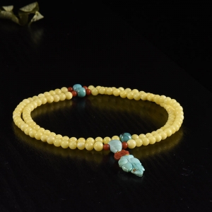 6mm白花蜜蜜蜡108佛珠