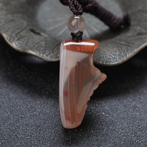 冰飘料南红鞋子吊坠