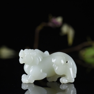 山流水料和田白玉貔貅手把件