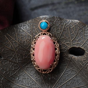 18K深水珊瑚吊坠