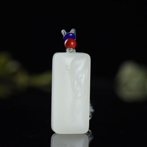 山流水料和田羊脂白玉关公吊坠