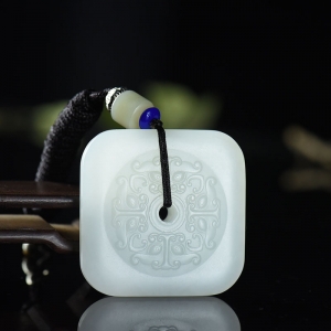 山流水料和田羊脂白玉守护平安扣吊坠