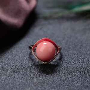 18K深水珊瑚圆珠戒指