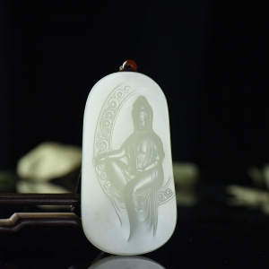 籽料和田白玉观音吊坠