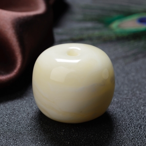 白花蜜蜡桶珠