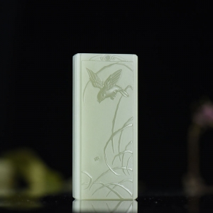 山料和田青玉英雀吊坠