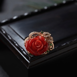 18K沙丁珊瑚玫瑰花戒指