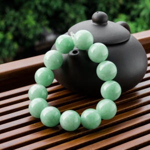 15mm糯冰种浅绿翡翠单圈手串