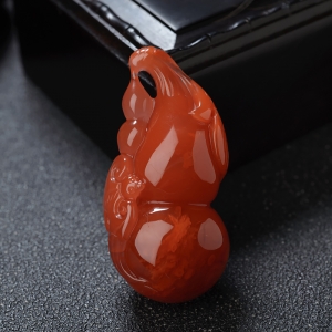 柿子红南红葫芦吊坠