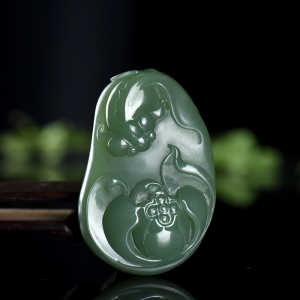 山料和田碧玉年年有余吊坠