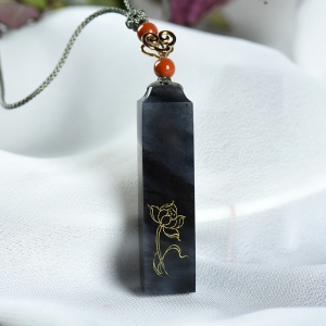 籽料和田玉青花幽莲吊坠