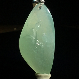 糯冰种晴水翡翠莲花观音吊坠