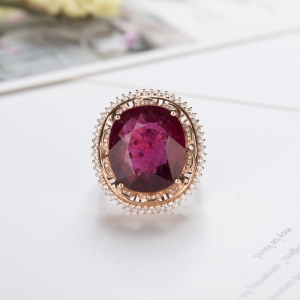 18k卢比来碧玺戒指