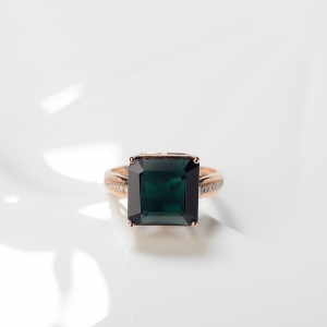 18K蓝绿碧玺方形戒指