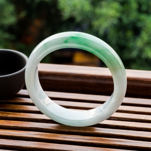 56.5mm糯种飘翠翡翠平安镯