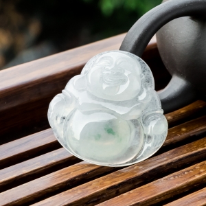 糯冰种飘花翡翠弥勒佛吊坠