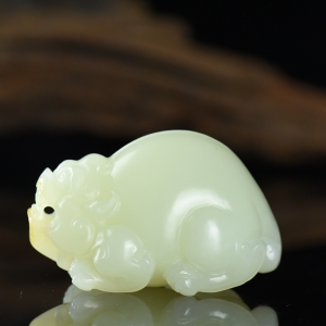 山料和田白玉貔貅手把件