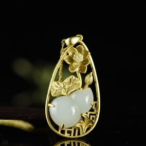 银镶山料和田白玉福禄吊坠