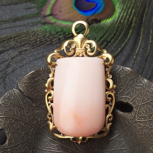 18K深水珊瑚方牌吊坠