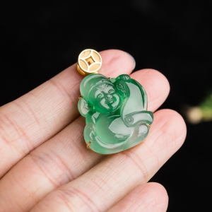 18K冰种飘翠翡翠财神爷吊坠