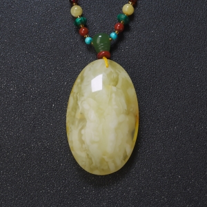 白花蜜蜡蛋面形吊坠