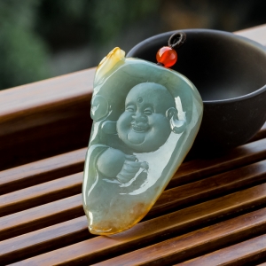 糯冰种俏色翡翠弥勒佛吊坠