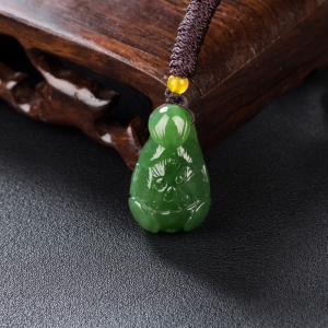 山料和田碧玉莲花吊坠