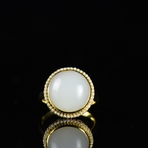 18K籽料和田白玉圆满戒指