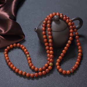 8mm铁皮包浆料南红108佛珠