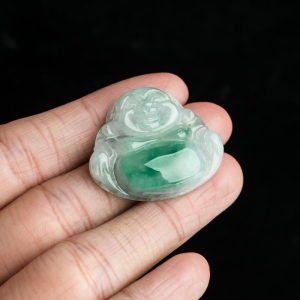 糯冰种飘翠翡翠弥勒佛吊坠