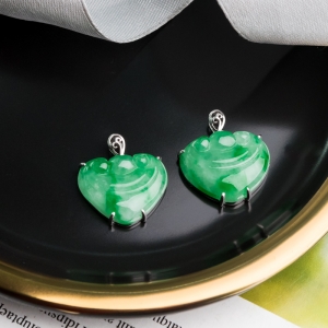 18K糯冰种飘翠翡翠如意吊坠（单件）