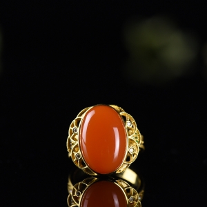 18K樱桃红南红戒指