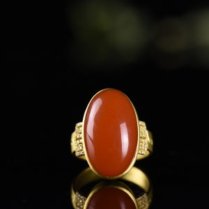 18K樱桃红南红戒指