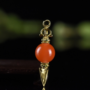 18K樱桃红南红金刚杵吊坠