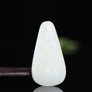 山料和田白玉喜上眉梢吊坠