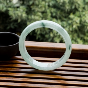 57mm糯冰种飘花翡翠平安镯