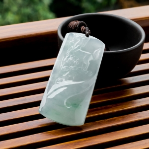 糯冰种飘翠翡翠马到功成吊坠