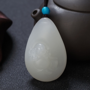 山料和田白玉弥勒佛吊坠