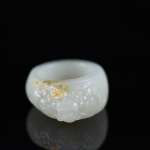 籽料和田白玉守护指环