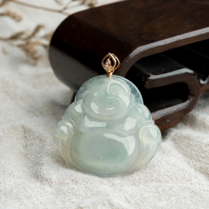 18K糯冰种淡晴水翡翠弥勒佛吊坠