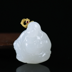 18K山料和田羊脂白玉弥勒佛吊坠